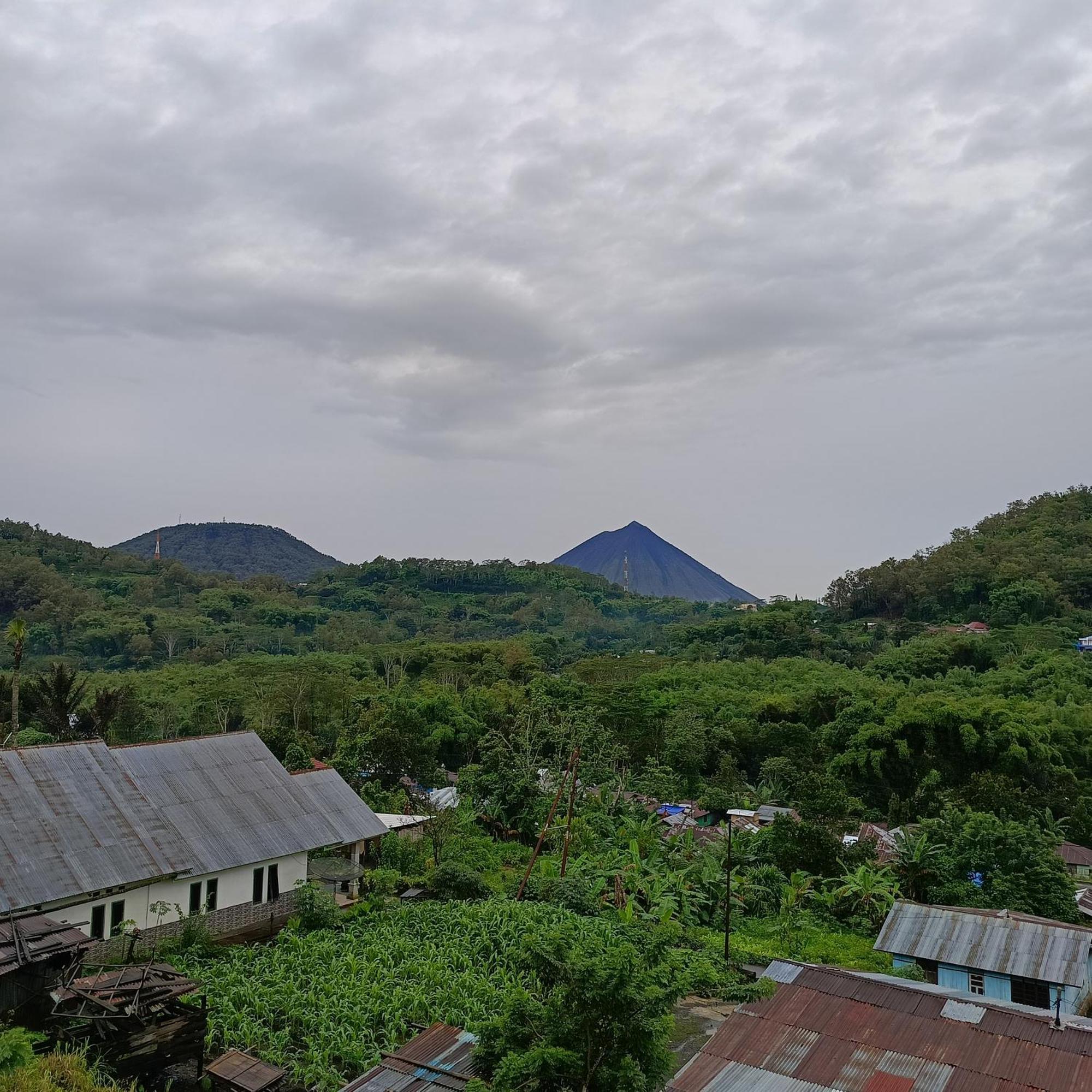 Kristian Homestay Bajawa Eksteriør bilde